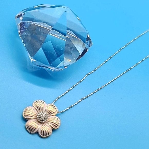 Brighton "PETAL PUSHER" Enamel Flower Pendant w/ Swarovski Crystal Center Pistil - Picture 2 of 9